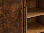 Armoire haute Hattie Burl pour salon, en bois naturel à grain de grain. 