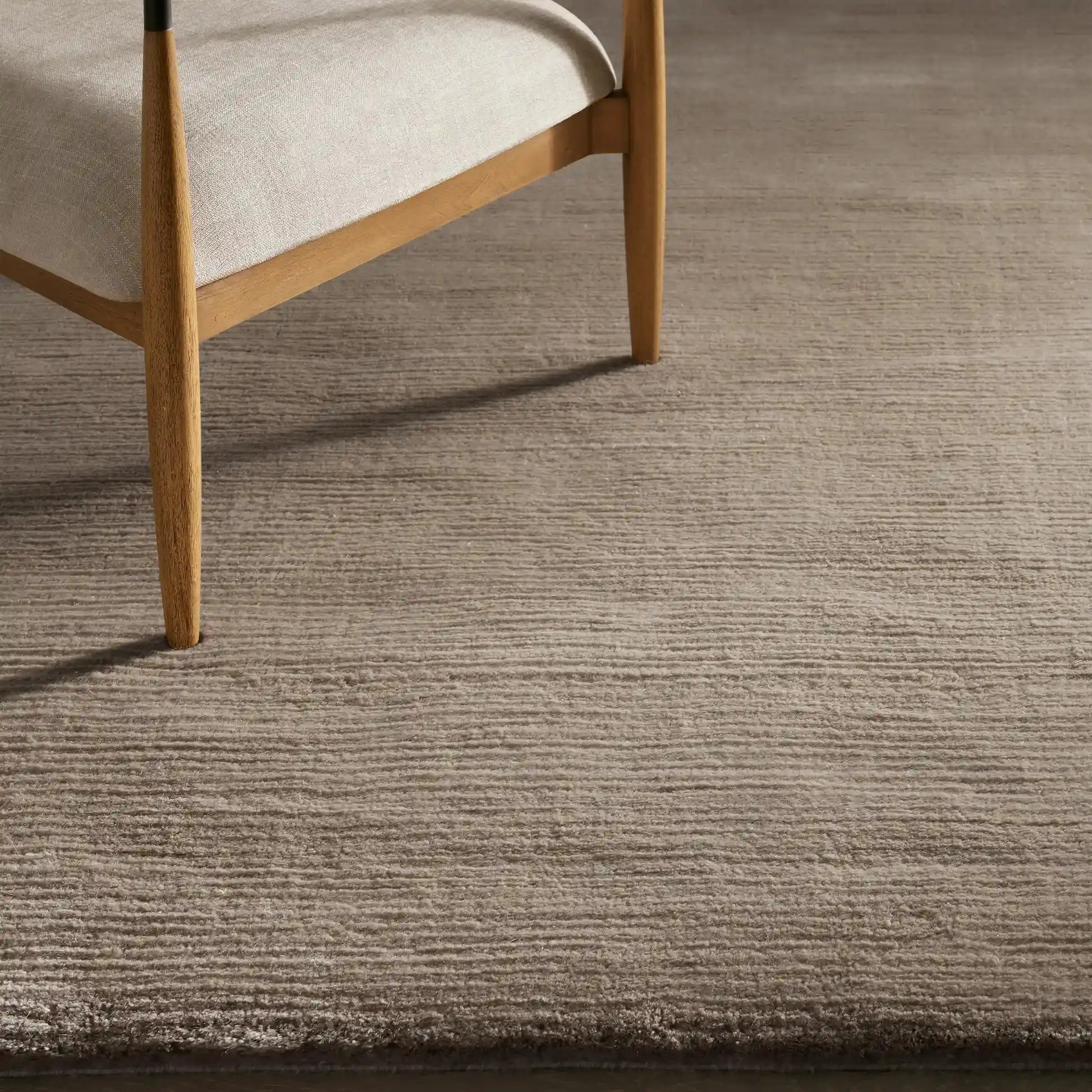 Luxury Hand-Knotted Cashmere Wool Rug from 100% Mongolian Cashmere Wool Carpet Modern Wabi-Sabi Textured Style
