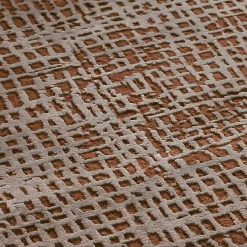 Tapis Fostra moderne en laine et rayonne noué à la main, style vintage vieilli inspiré d'une grille irrégulière