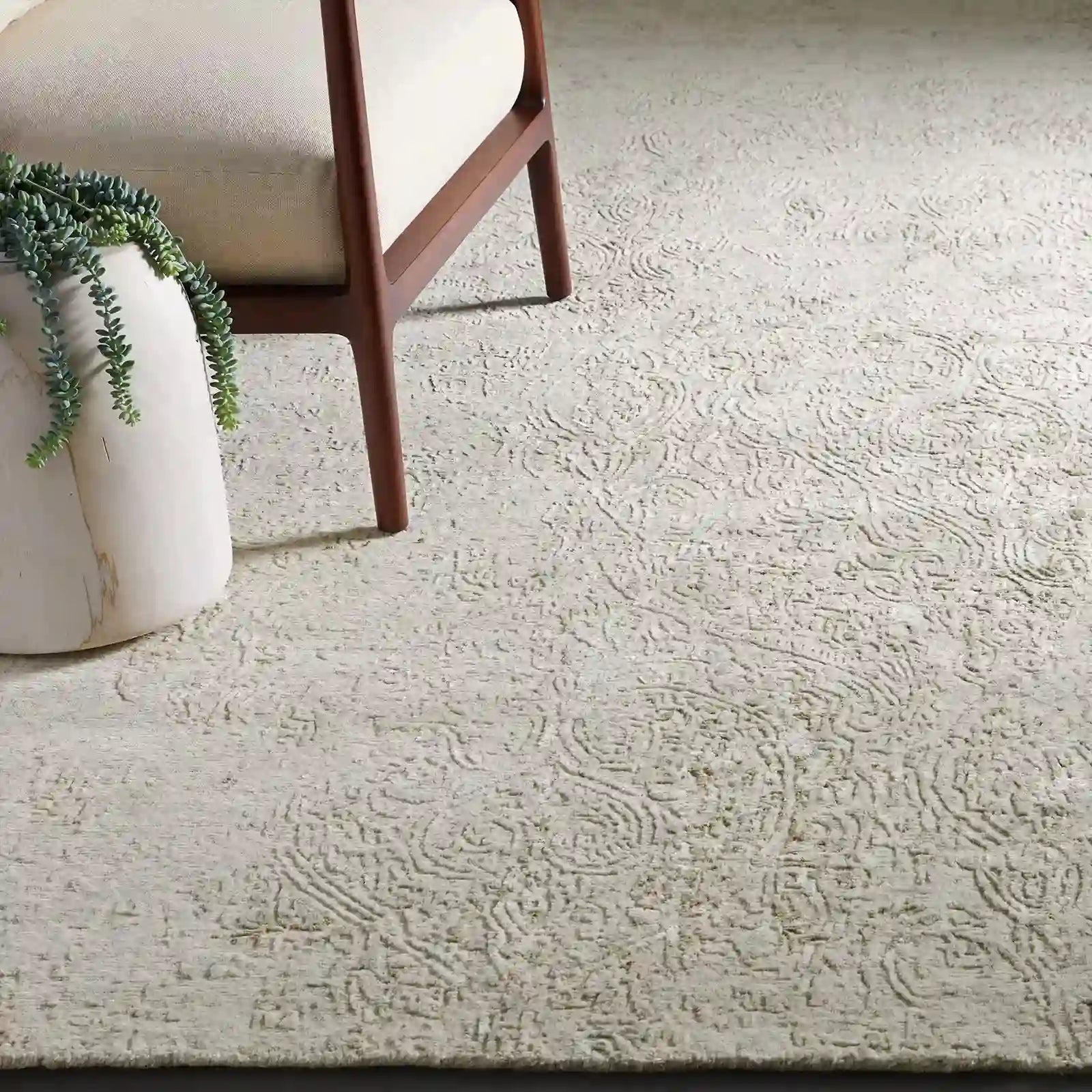 Tapis Harlowe en laine et viscose tufté main Tapis de haute qualité avec une touche artistique rétro et une sensation chaleureuse