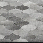 Ambrilē Teppich aus Leder mit grauen Haaren, großer Flächenteppich, moderner Patchwork-Geometrie-Stil, 244 x 305 cm