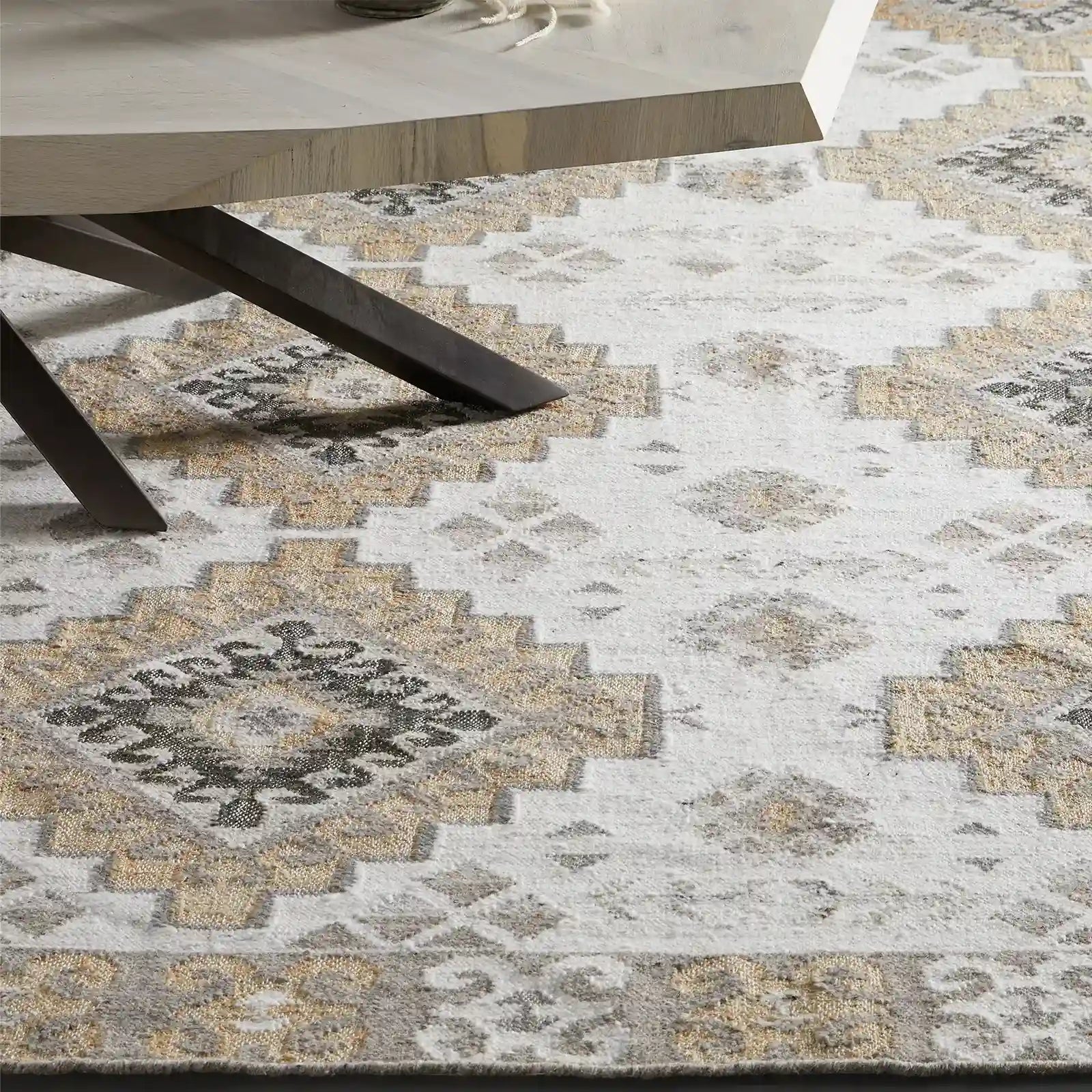 Marora Natural Hand Tufted Rug Carefully Selected Nature-Inspired Style Carpet Transitional Global Bohemian Style