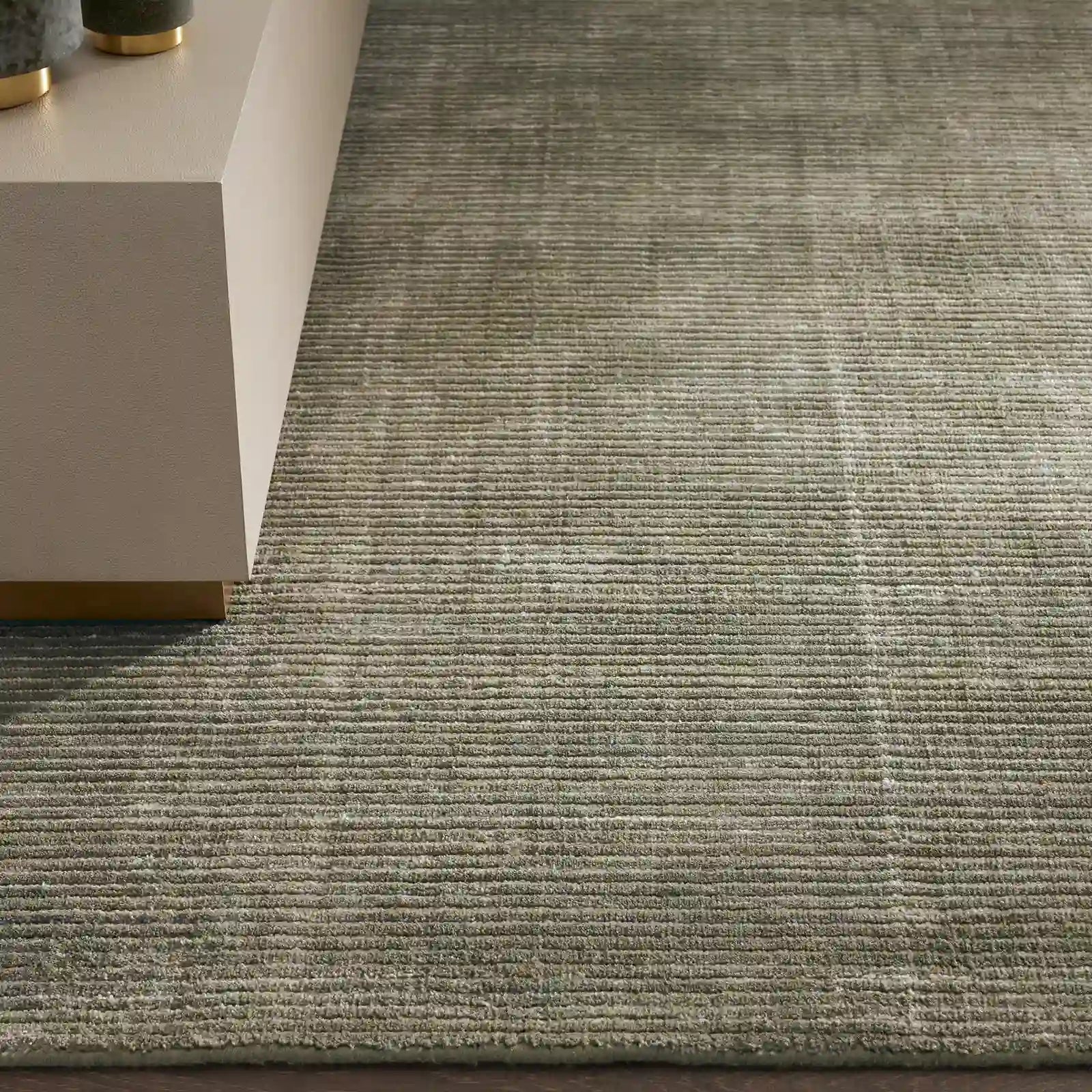 Orien Handgetufteter Performance-Teppich Einfacher, pflegeleichter und stilvoller Teppich Moderner, linear texturierter Performance-Stil