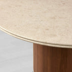 Table à manger ronde Caden avec plateau en pierre, en noyer ou en chêne avec piètement sculptural