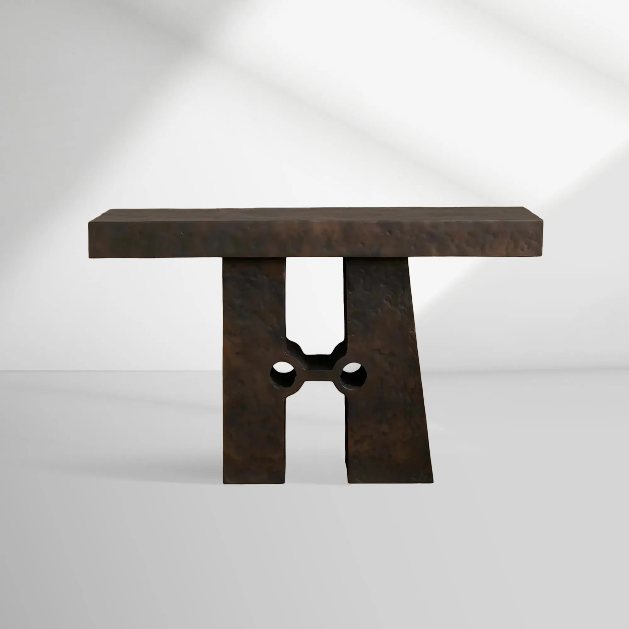Sydney Skulpturaler Aluminium-Konsolentisch Moderner Skulpturaler Stil Eingangsbereich Wandtisch