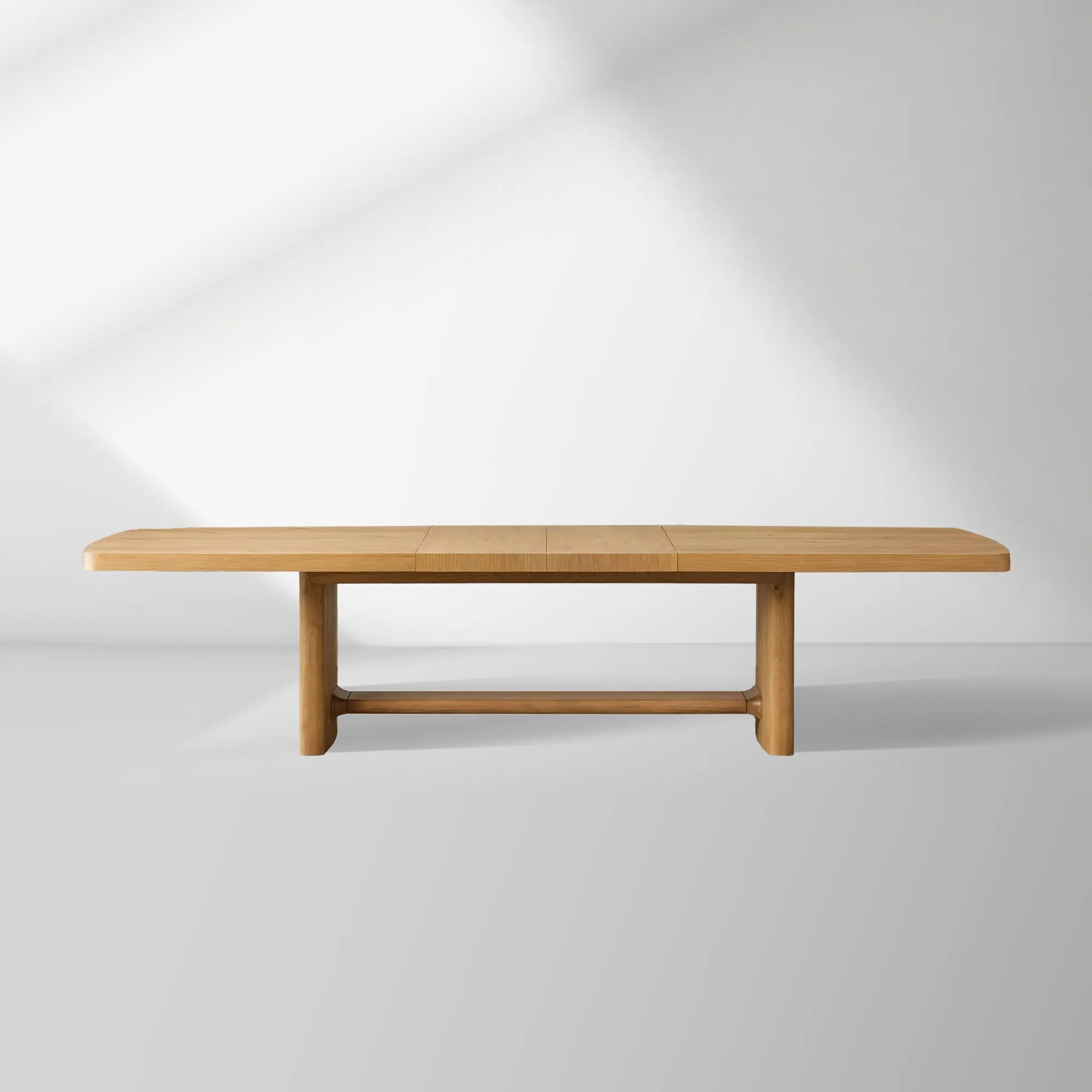 Redding Extending Dining Table with Solid Oak Wood & Two Self-Storing Leaves