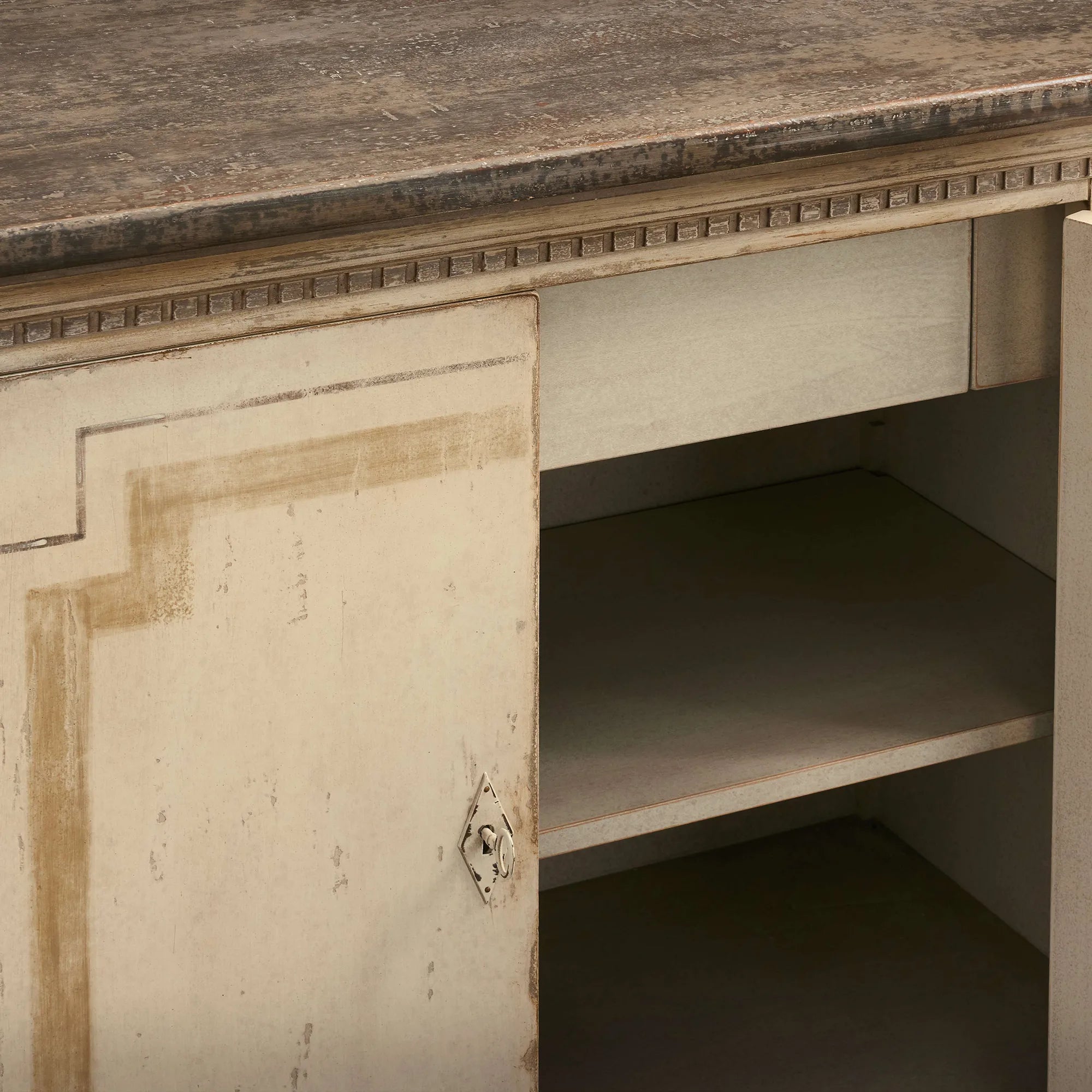 Oriana Bell’Arte Buffet Sideboard Wood Antique Entryways Two Drawers Cabinet