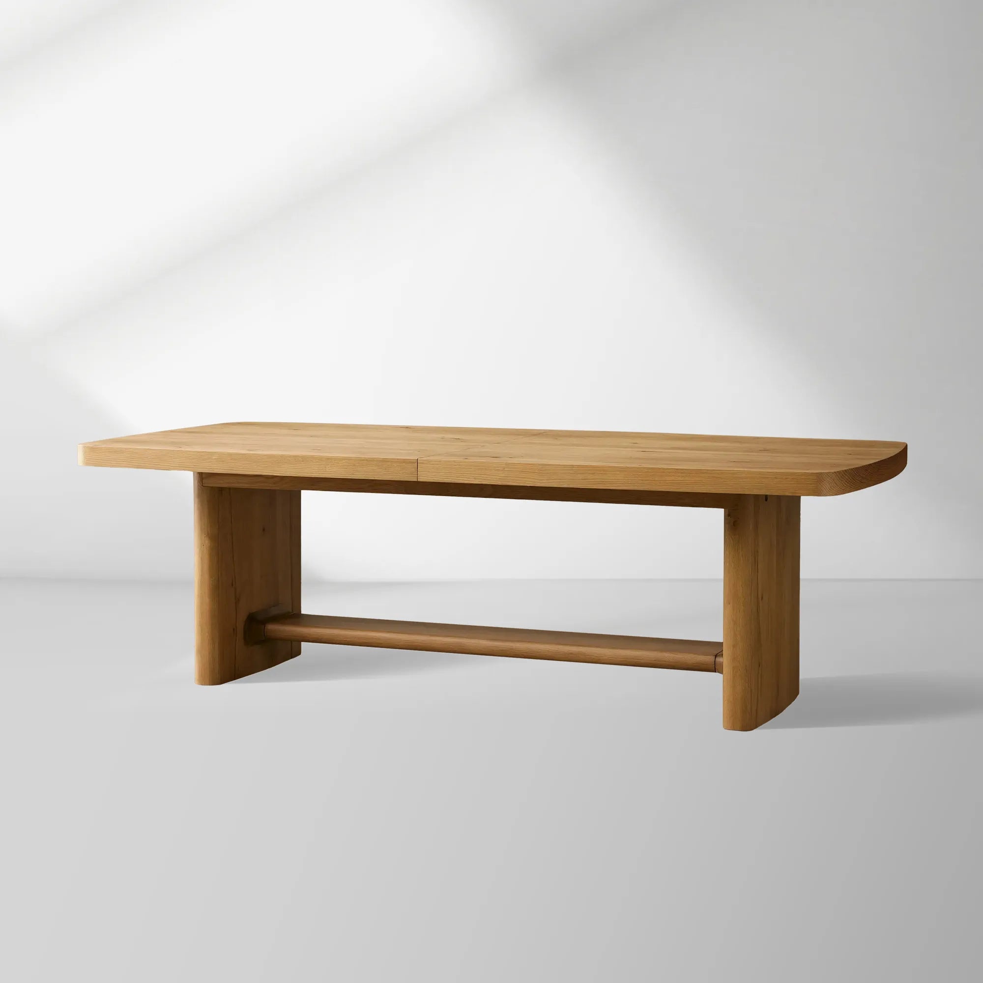 Redding Extending Dining Table with Solid Oak Wood & Two Self-Storing Leaves