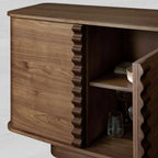 Buffet en bois moderne du milieu du siècle Ribbon, meuble de télévision, entrée, avec plinthe encastrée