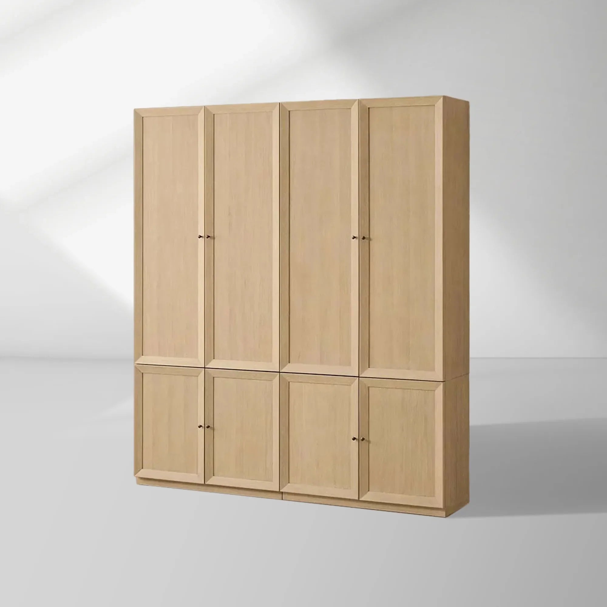 Nason Modularer hoher Eichenschrank für moderne Wohnzimmer mit großen Schließfächern