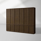 Nason Modularer hoher Eichenschrank für moderne Wohnzimmer mit großen Schließfächern