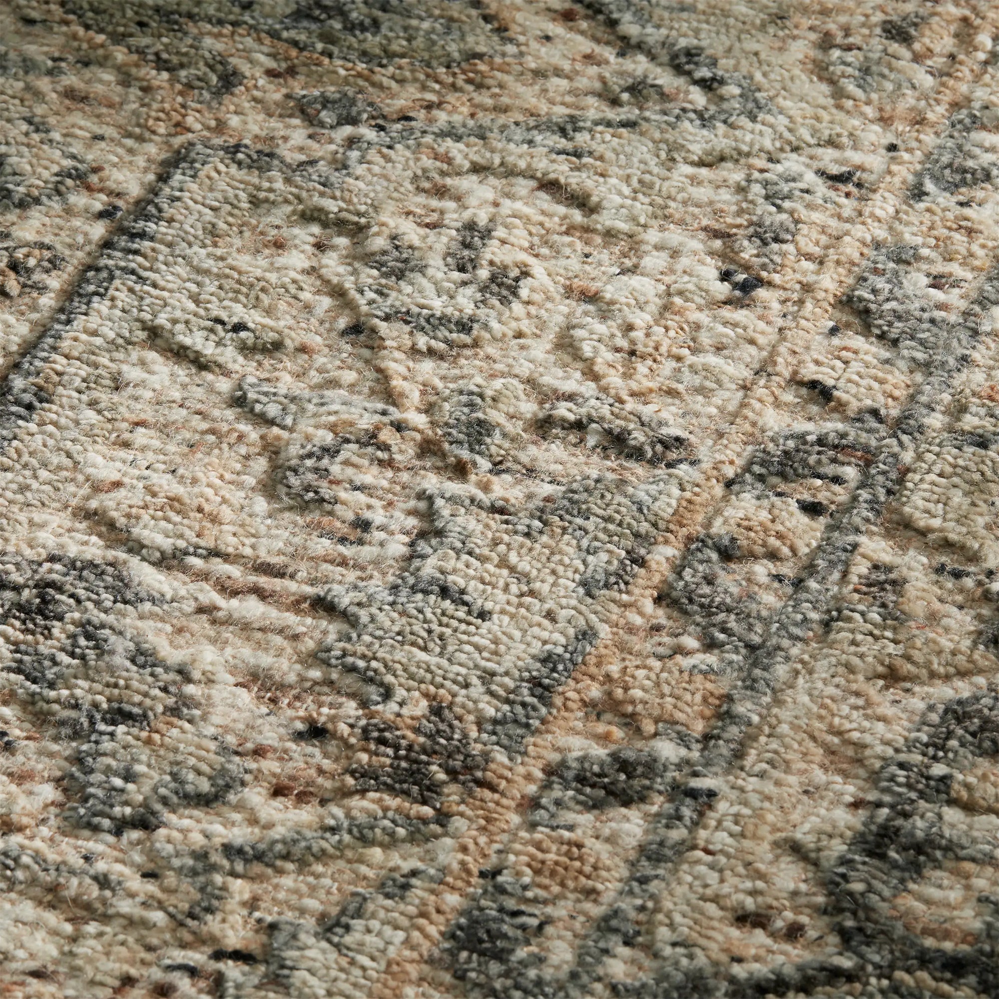 Sador Hand-Knotted Rug Soft Colors & Minimalist Style Carpet