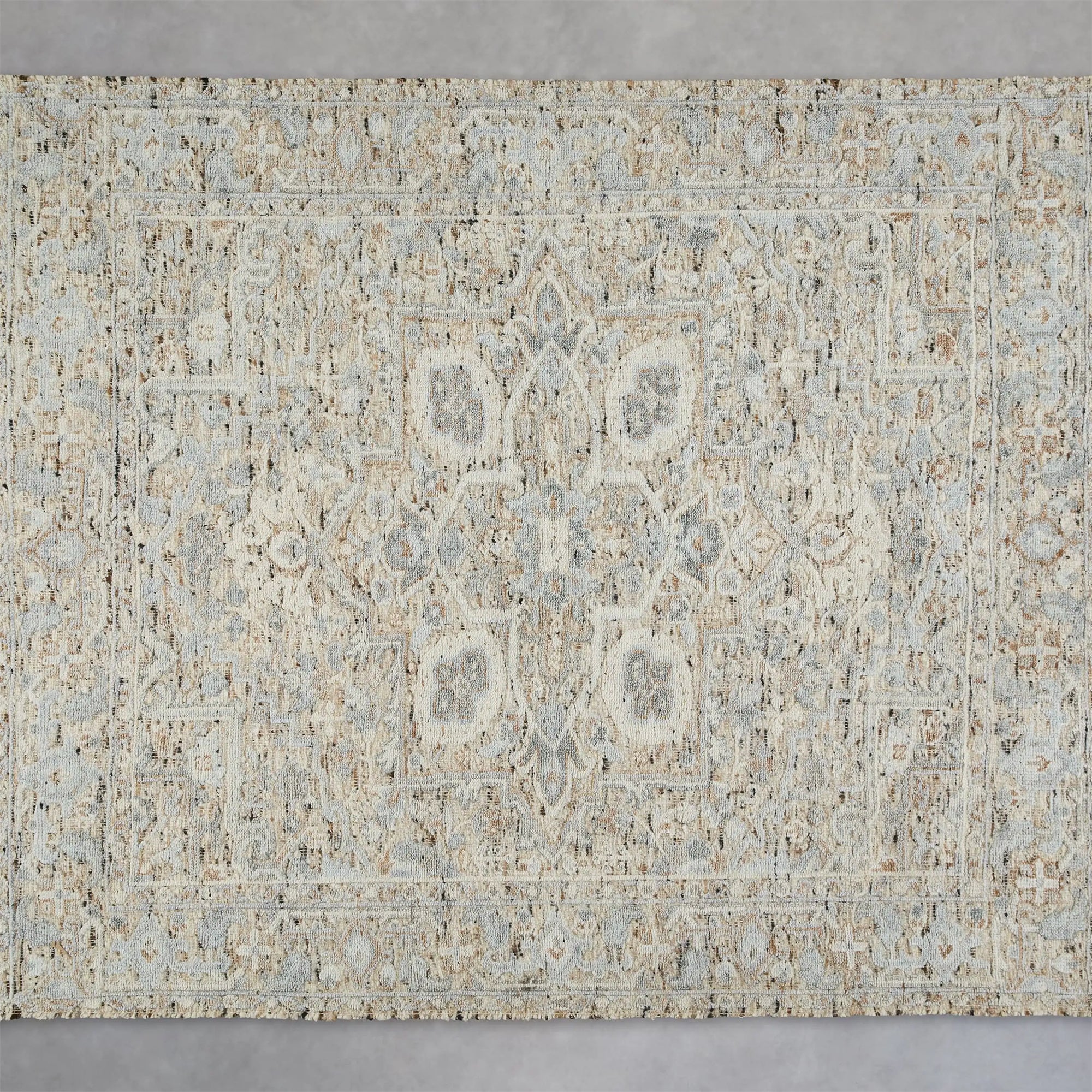 Sador Hand-Knotted Rug Soft Colors & Minimalist Style Carpet