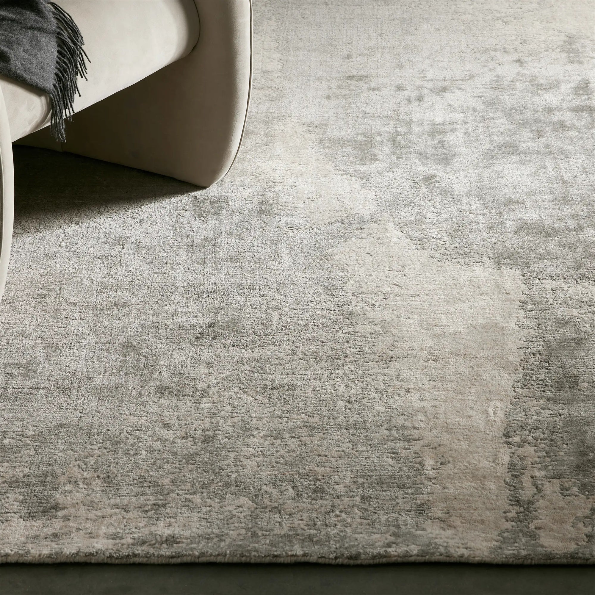Anala Fiber Rug Modern Minimalist Abstract Style Carpet