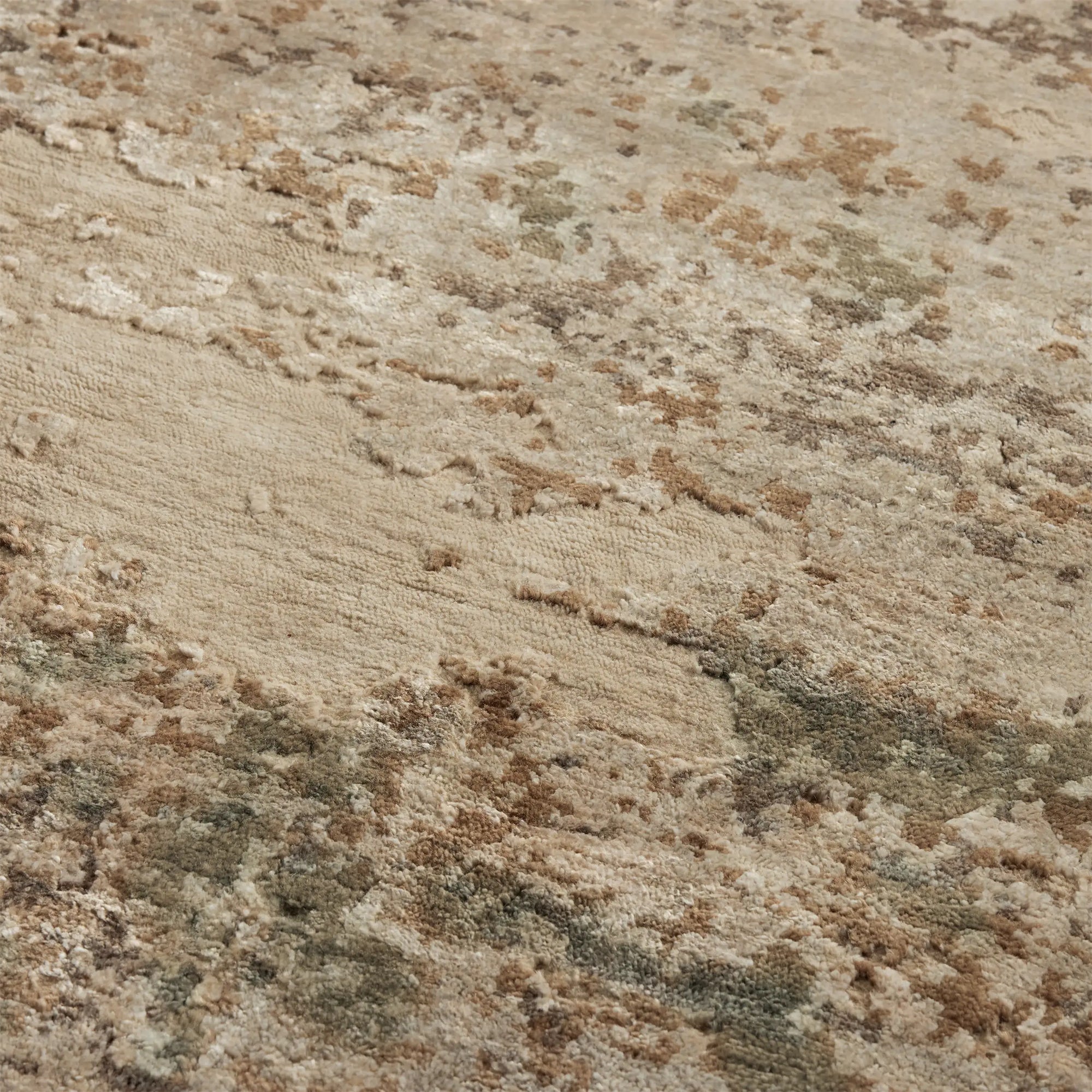 Tiona Monron Wool Hand-Knotted Rug Fusion of Traditional Craftsmanship and Oil Painting Exquisite Carpet