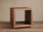 Table d'appoint carrée en bois massif Mihaela