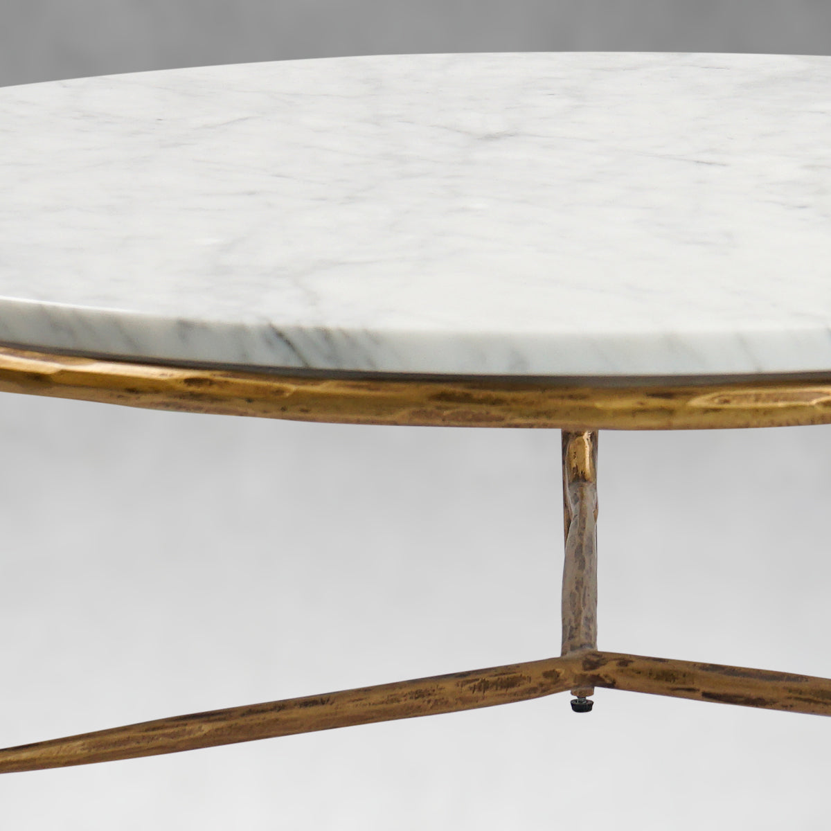 Thaddeus Metal Marble Round Coffee Table 3 Legs Hand-Forged Living Sofa Center Tea Table