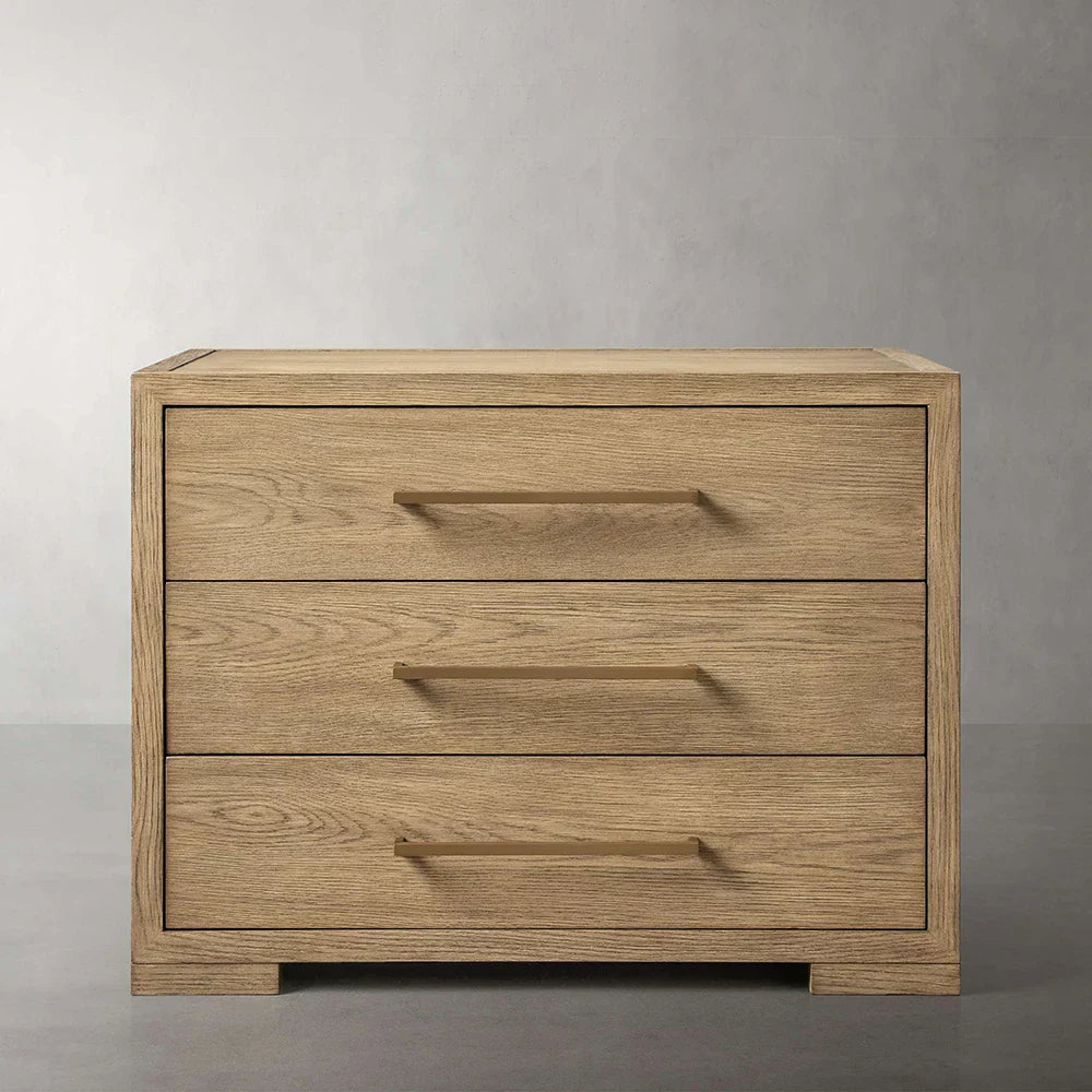 Darwyn Closed Nightstand with Solid Oak Wood & Oak Veneers Brass Handles Bedside Nightside Table 3-Drawer Cabinet