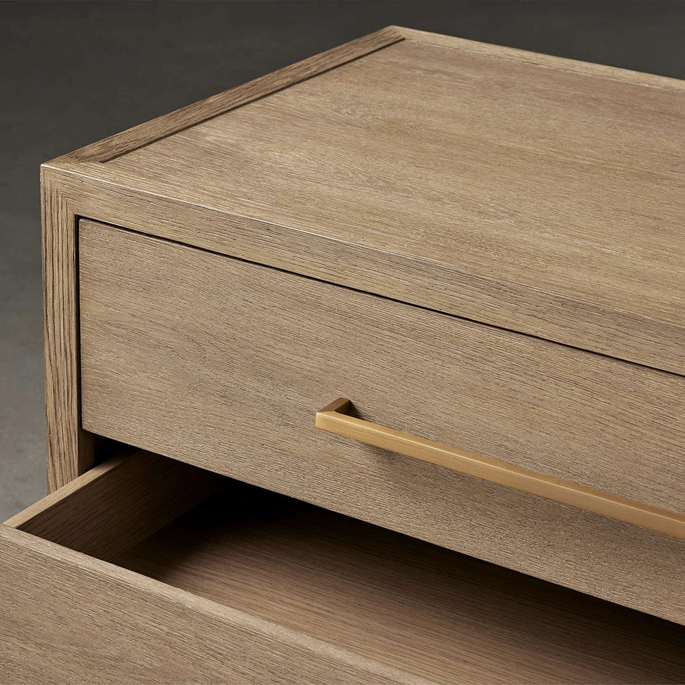 Darwyn Closed Nightstand with Solid Oak Wood & Oak Veneers Brass Handles Bedside Nightside Table 3-Drawer Cabinet