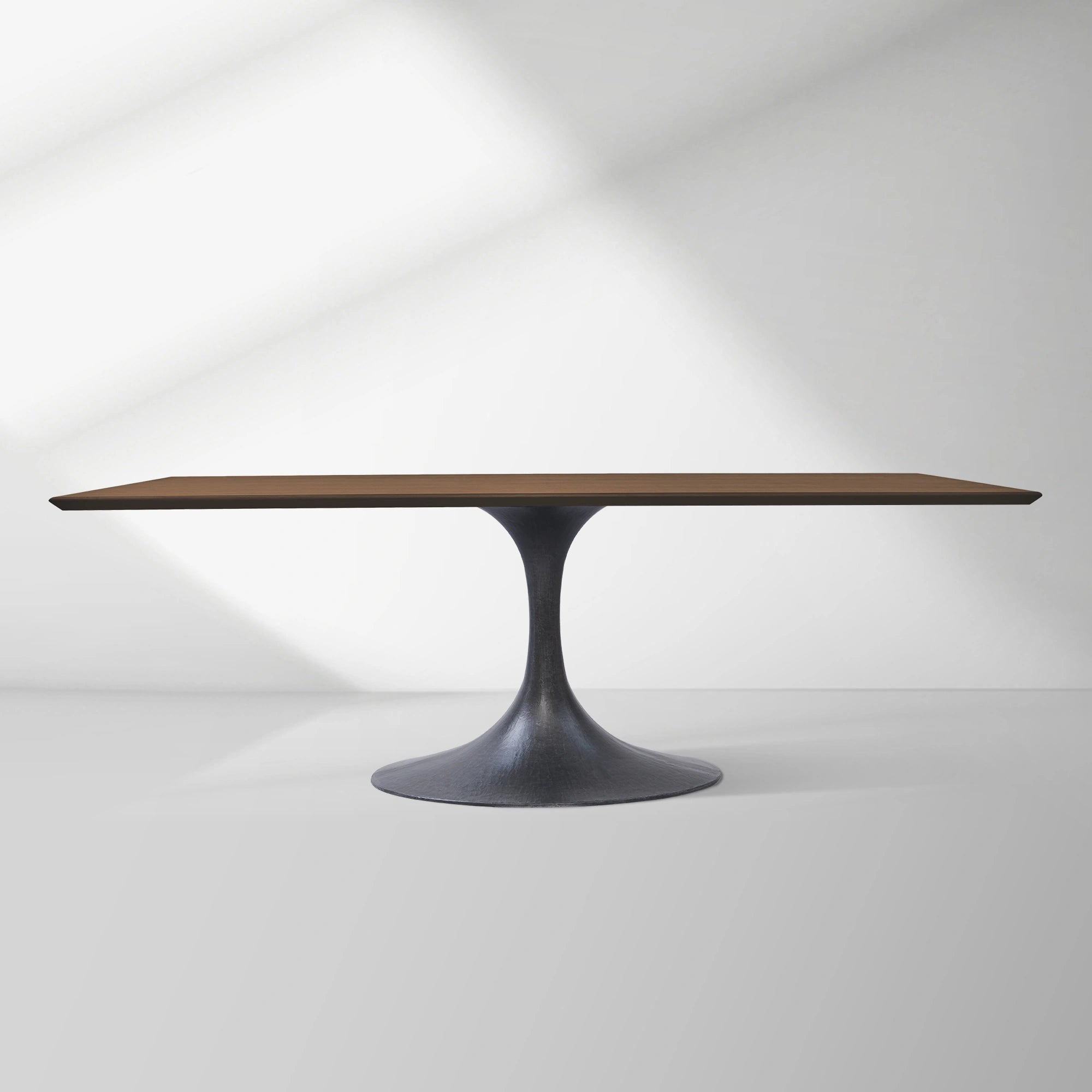 Aero Solid Wood Top Dining Table Tulip Rectangular Dining Table with Cast Steel Pedestal Base