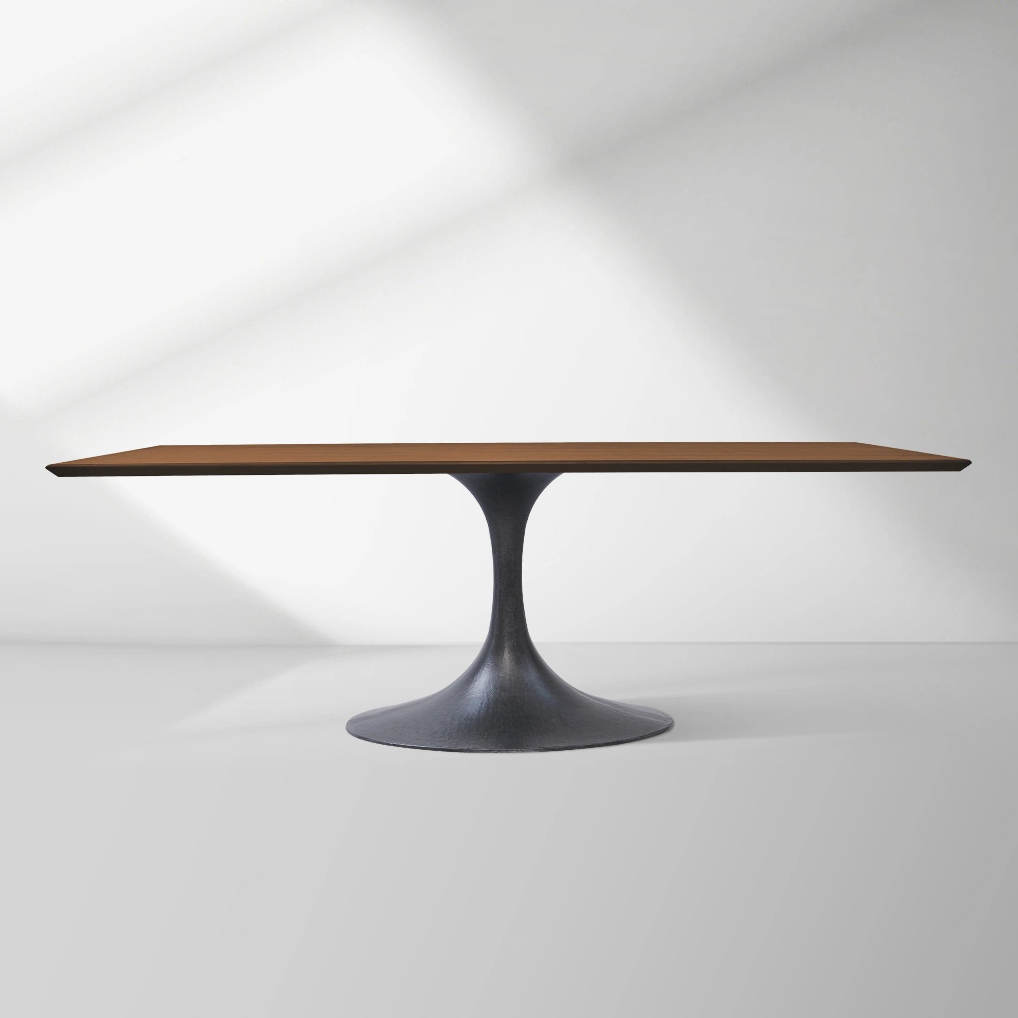 Aero Solid Wood Top Dining Table Tulip Rectangular Dining Table with Cast Steel Pedestal Base