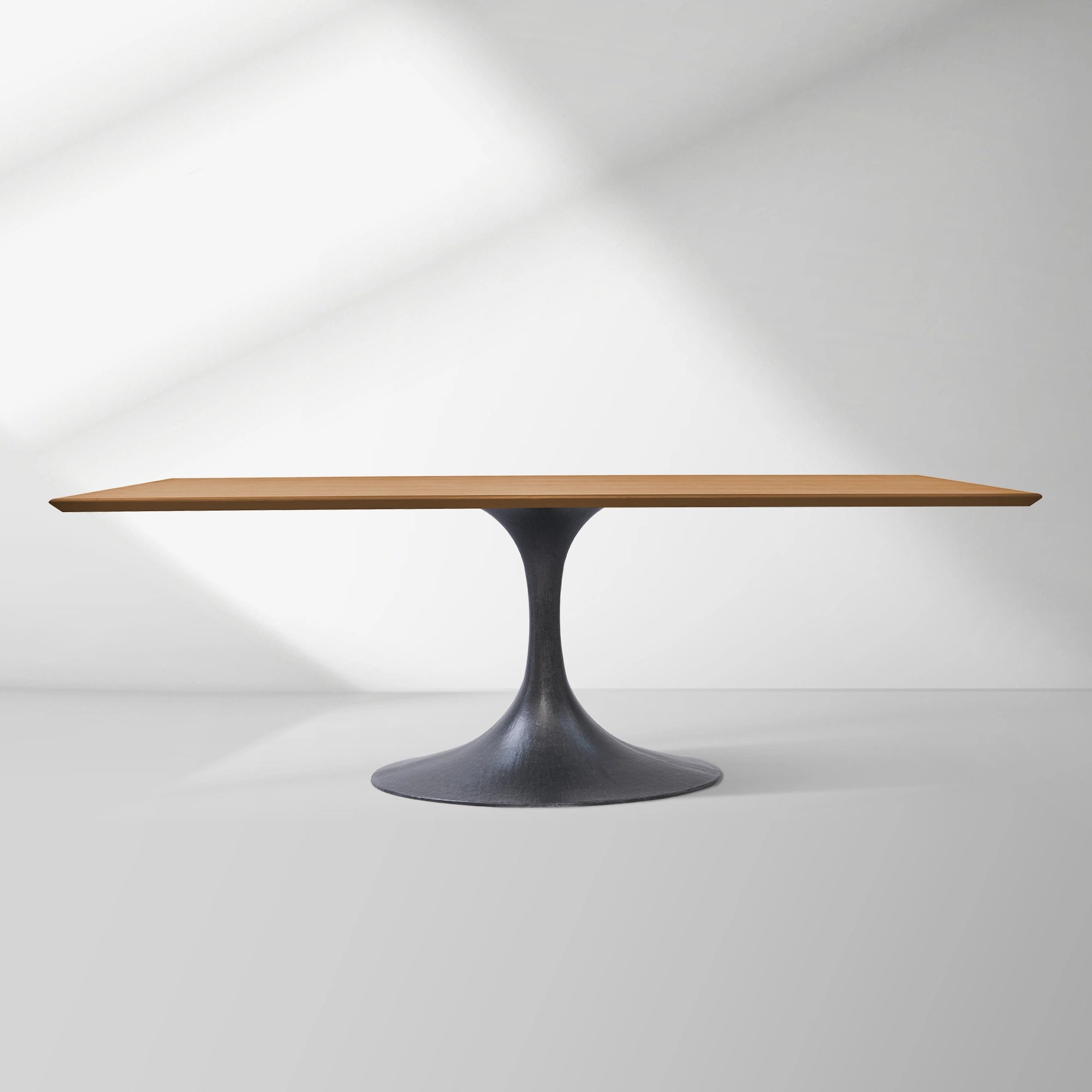 Aero Solid Wood Top Dining Table Tulip Rectangular Dining Table with Cast Steel Pedestal Base