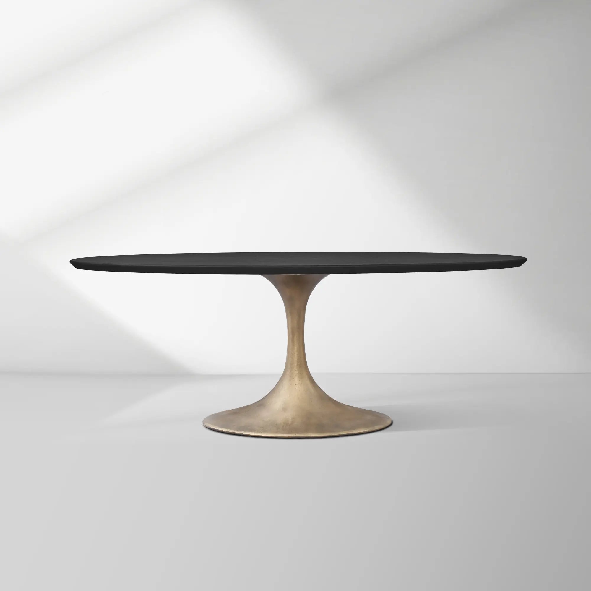 Aero Oval Solid Wood Dining Table Tulip Round Dining Table with Cast Steel Base