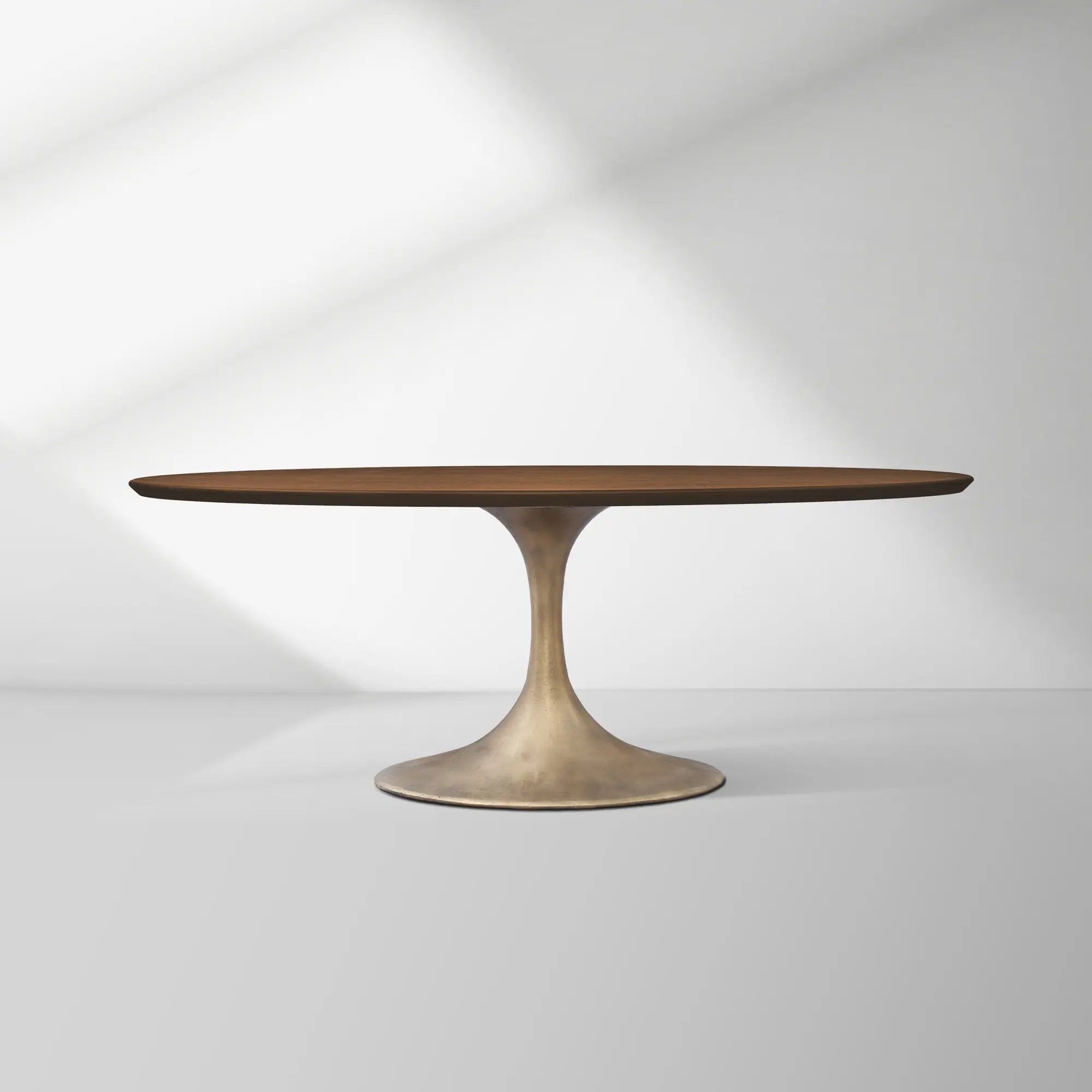 Aero Oval Solid Wood Dining Table Tulip Round Dining Table with Cast Steel Base