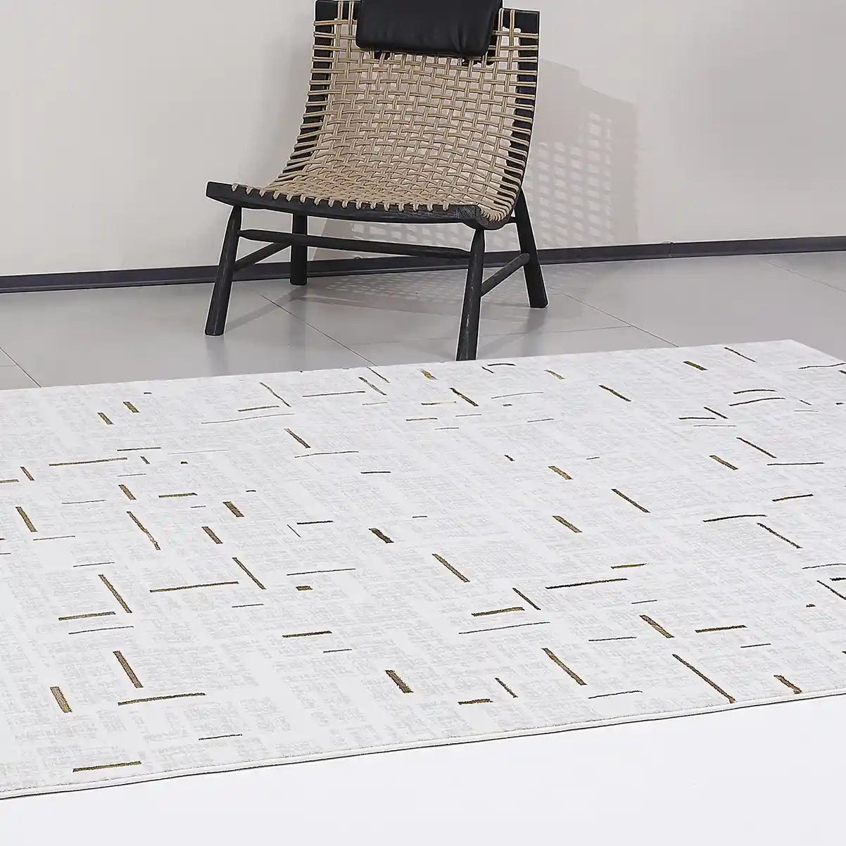 LiuJin Gilded Line Abstract Ivory Area Rug Minimalist Sophistication & Understated Luxury Carpet