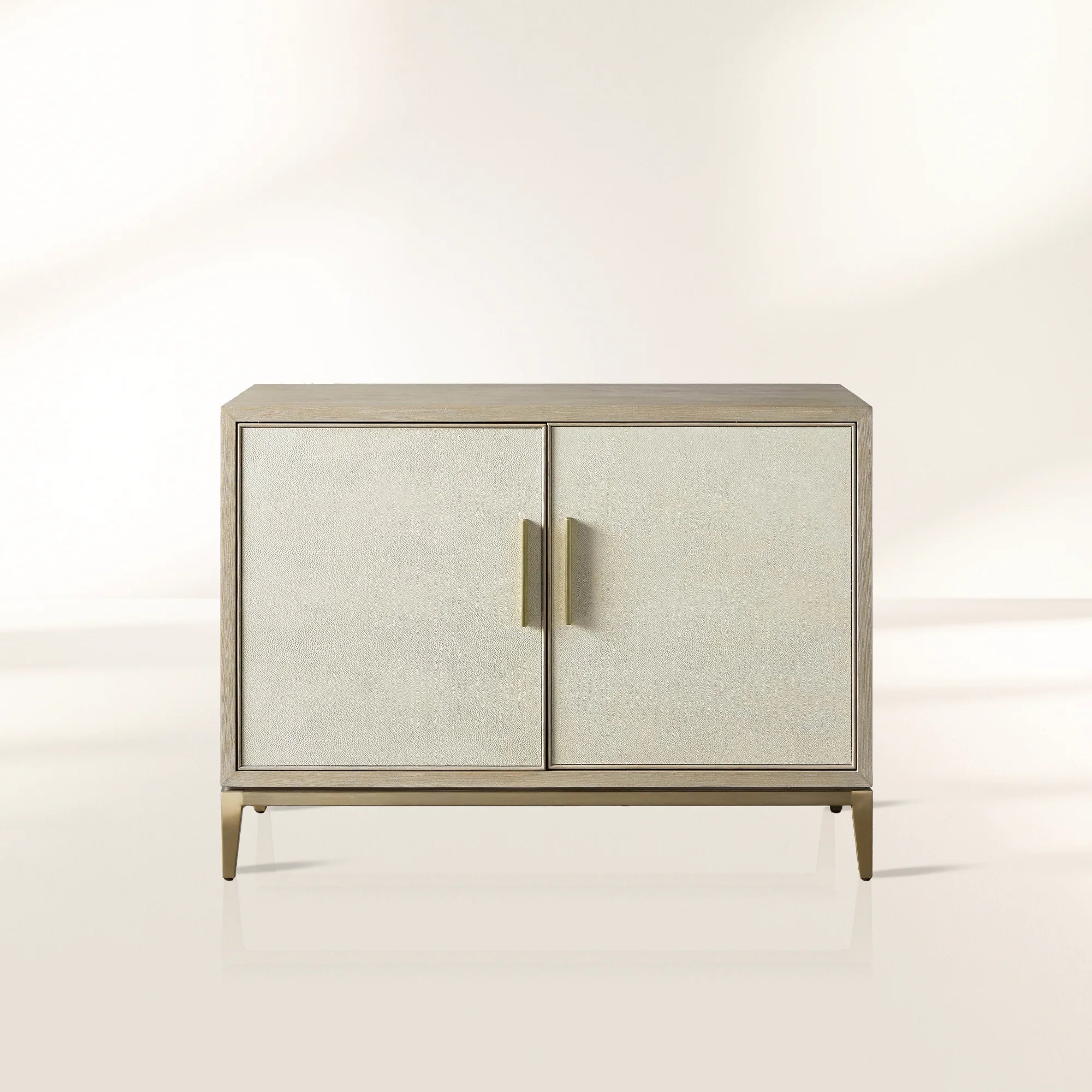 Malone Holz-Buffet-Sideboard, zweitüriger Eingangsschrank mit geprägtem Shagreen-Leder