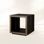 Table d'appoint carrée en bois massif Mihaela