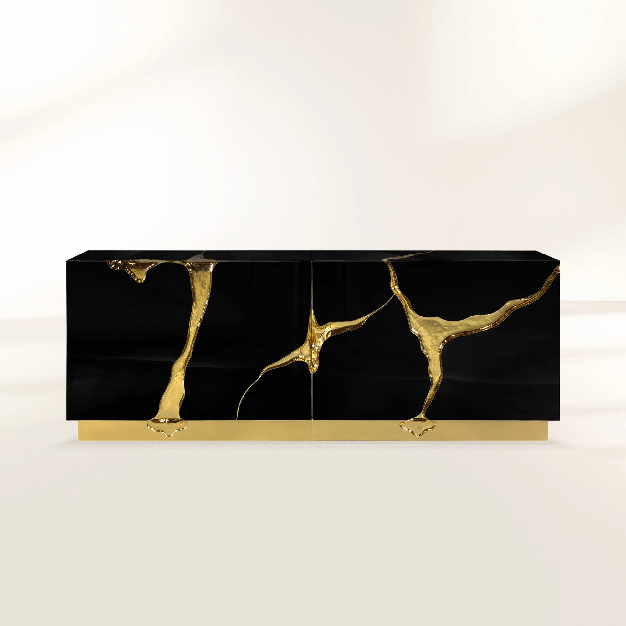 Luxury Black Gold Sideboard Cabinet with Sculptural Cracked Design