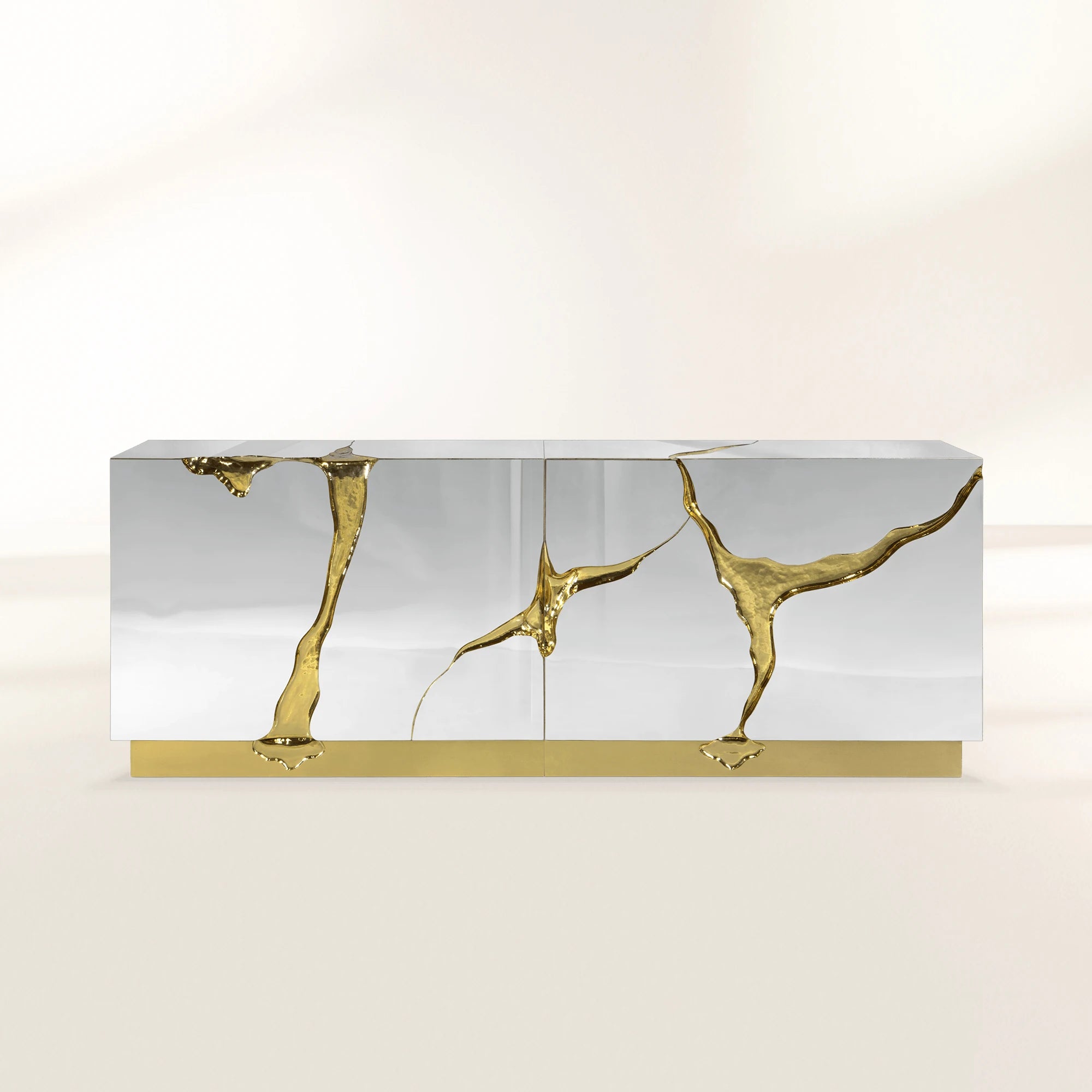 Luxury Black Gold Sideboard Cabinet with Sculptural Cracked Design