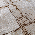 Tapis de zone moderne Puxina Layered Trace Calm avec motif esquisse déstructuré à ligne marron