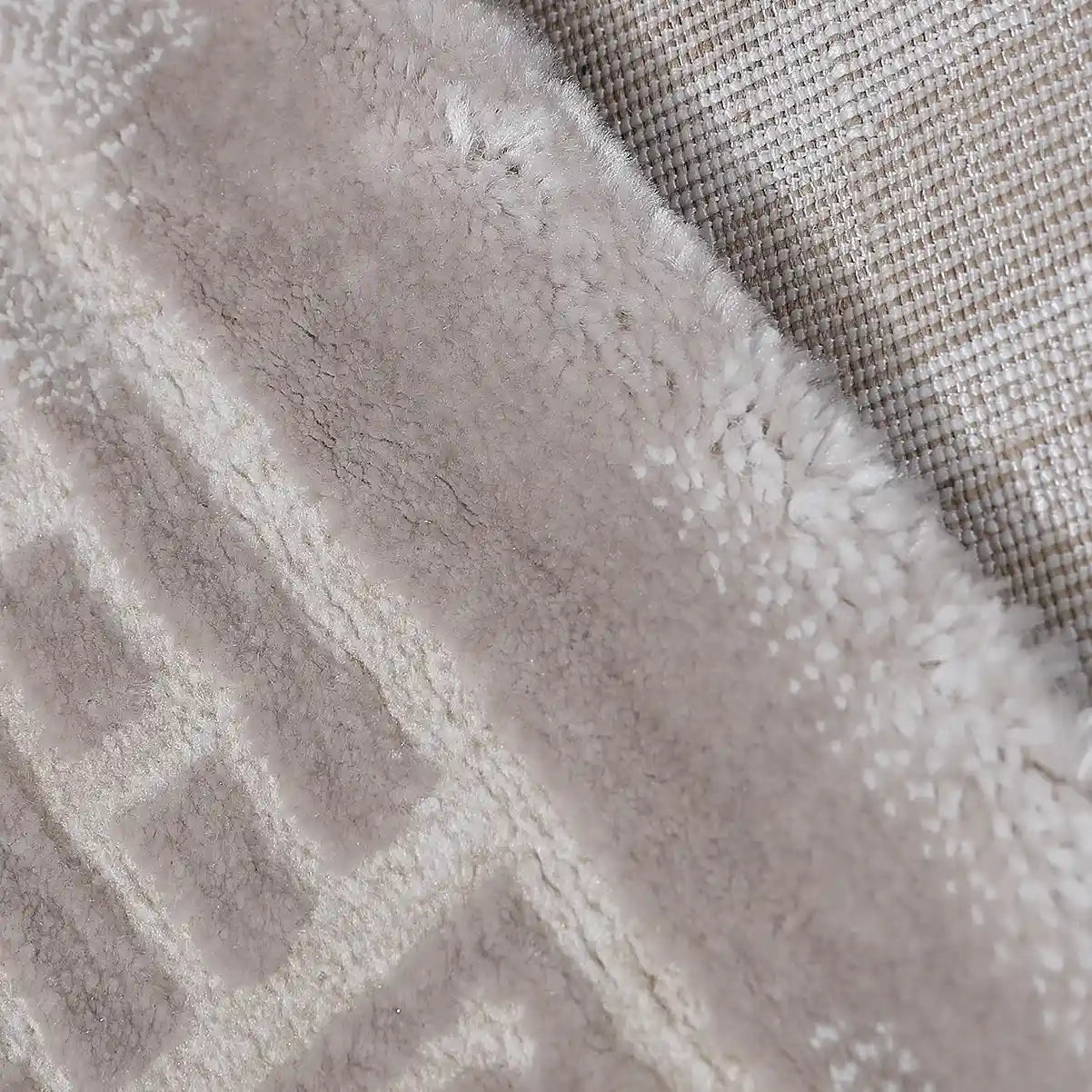 Safei Layered Geometric Calm Area Rug with Vintage-Style Carpet Minimalist Faded Geometric Meander Style