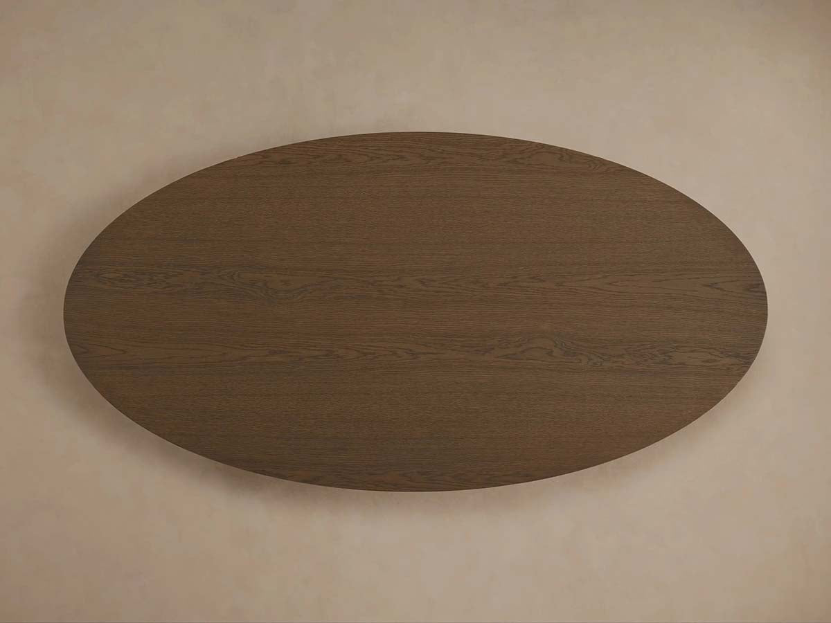 Perth Oval Esstisch aus massiver rumänischer Eiche, handgeschnitzt, moderner Stil