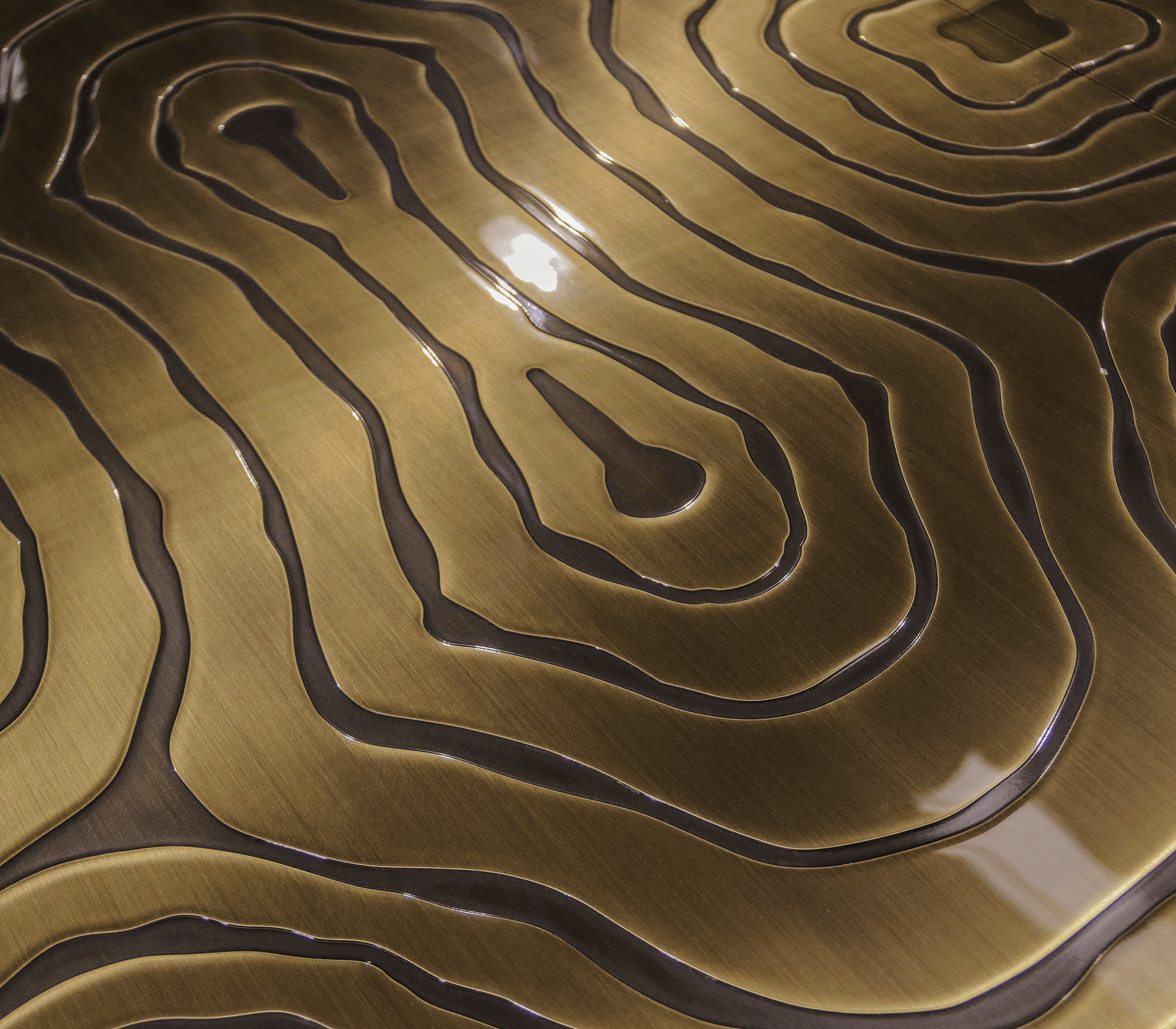 Fortuna Sculptural Dining Table