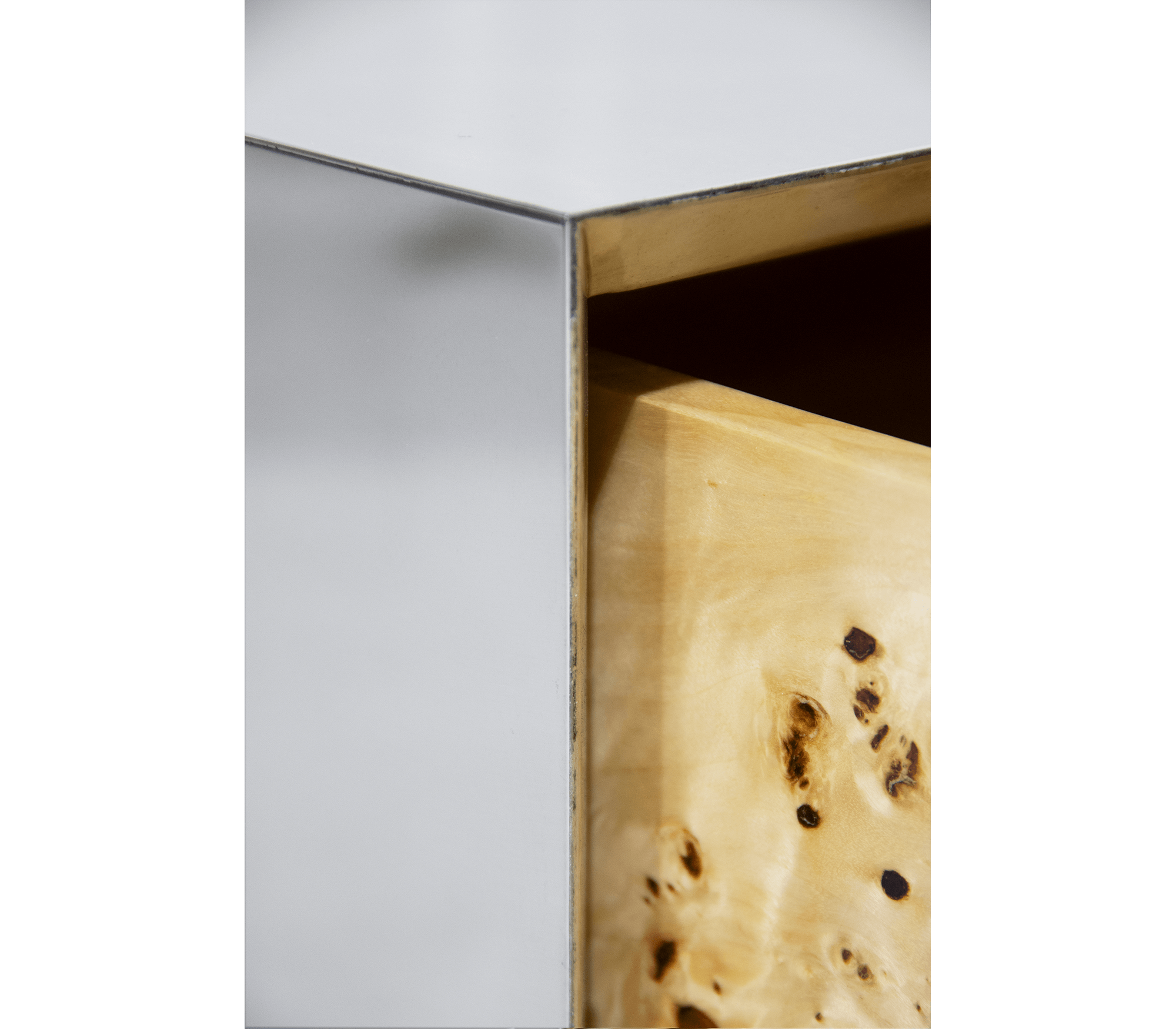 Lapiaz Cracked Stone Mirrored Luxury Nightstand