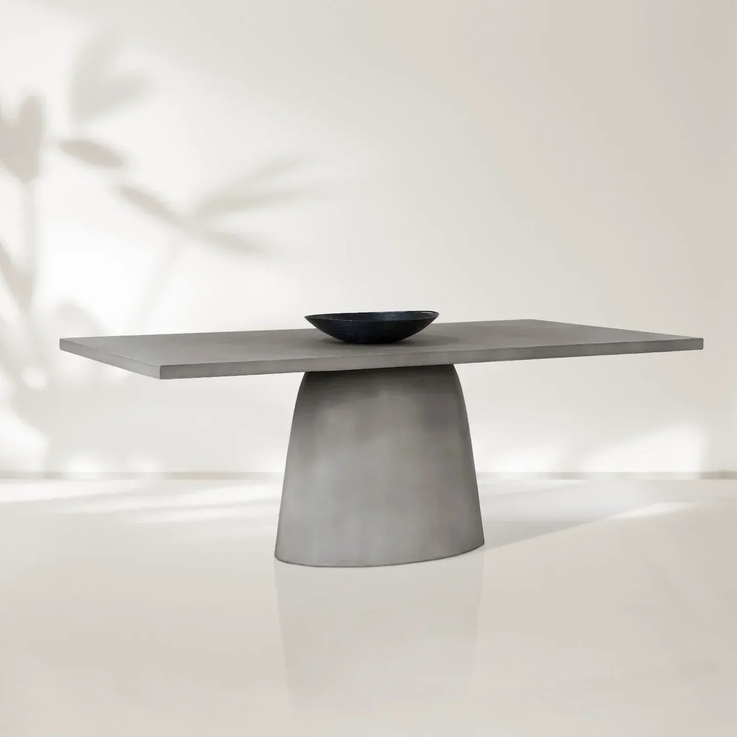 Cavallino Classico Outdoor Concrete Dining Table with Oval Base
