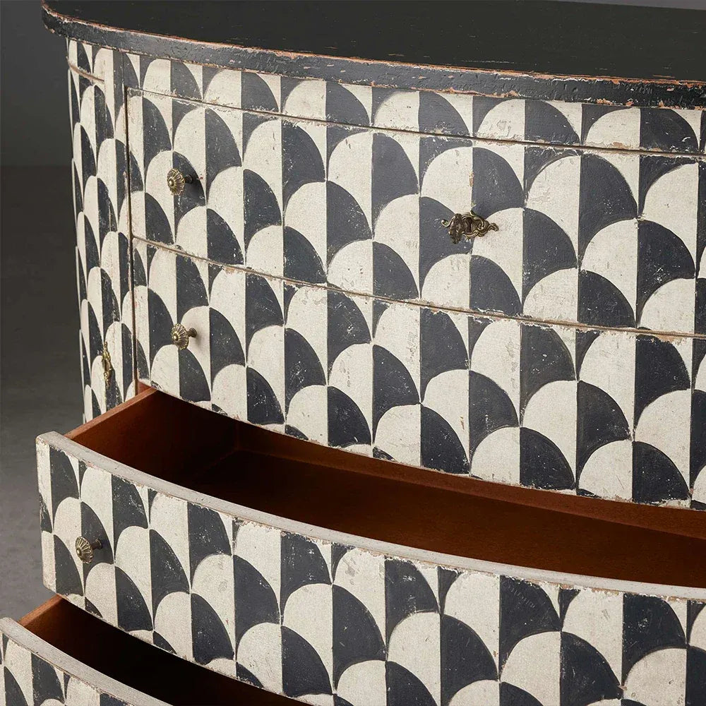 Andretta Pappelholz-Schrank/Sideboard im modernen Wohnstil mit schwarz-weißem geometrischem Muster